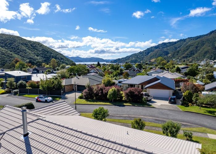  at 4 Whitby Close, Waikawa, Picton