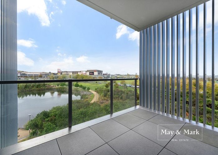  at 305/5 Rose Garden Lane, Albany, Auckland