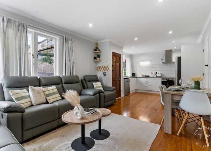  at 15 McInnes Road, Weymouth, Manukau City, Auckland