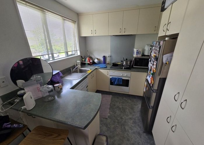  at 2/2 Rex, Riccarton, Christchurch City, Canterbury