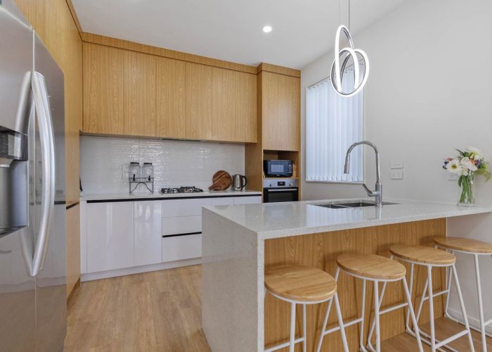  at 255B Hill Road, The Gardens, Manukau City, Auckland