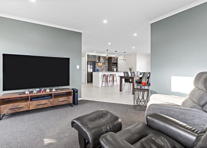  at 17 Maple Grove, Solway, Masterton