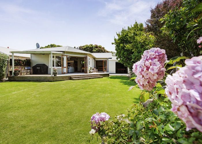  at 77 Cambridge Terrace, Waterloo, Lower Hutt, Wellington