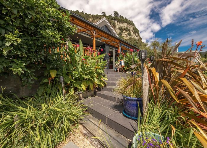  at 28 Nikau Heights, Little Wanganui, Karamea
