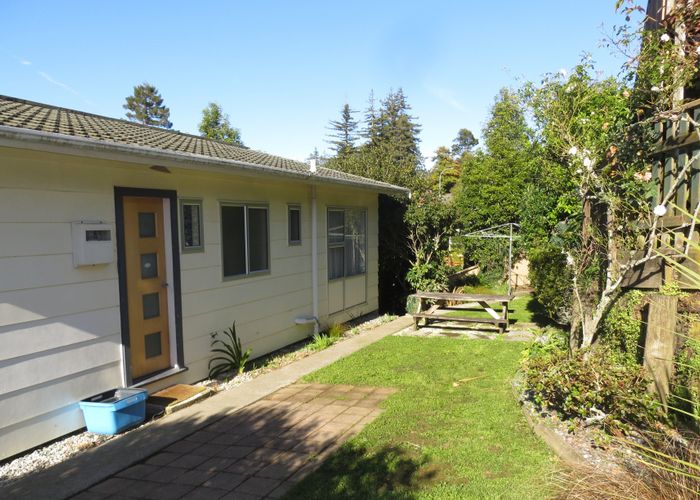  at 2/177 Princes Drive, Britannia Heights, Nelson