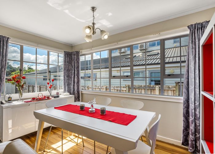  at 5 Radnor Road, Mount Roskill, Auckland