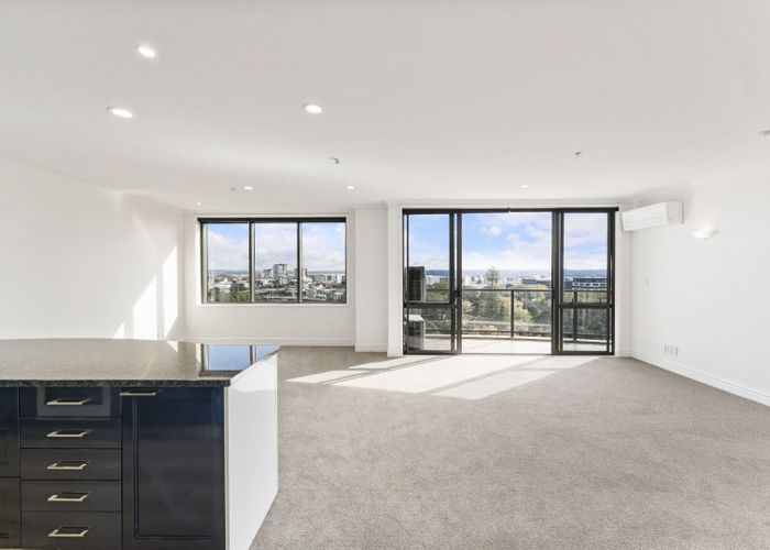  at 604/135 Grafton Road, Grafton, Auckland City, Auckland
