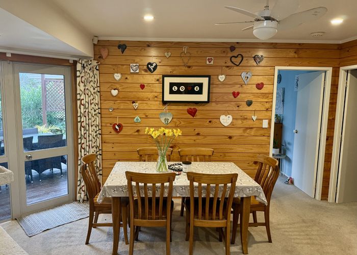  at 1/11 Emma Court, Northpark, Manukau City, Auckland