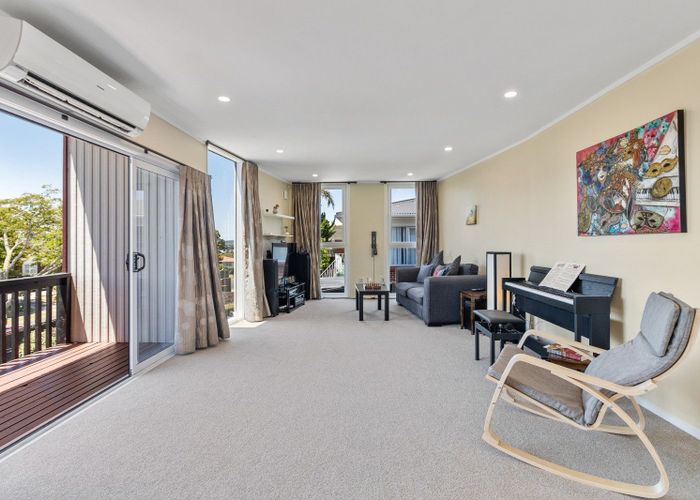  at 9 Downsview Road, Pakuranga Heights, Auckland