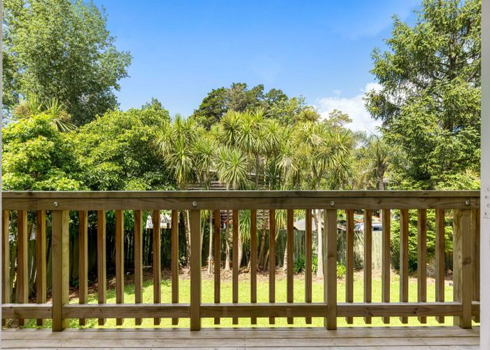  at 148 Stapleford Crescent, Browns Bay, North Shore City, Auckland