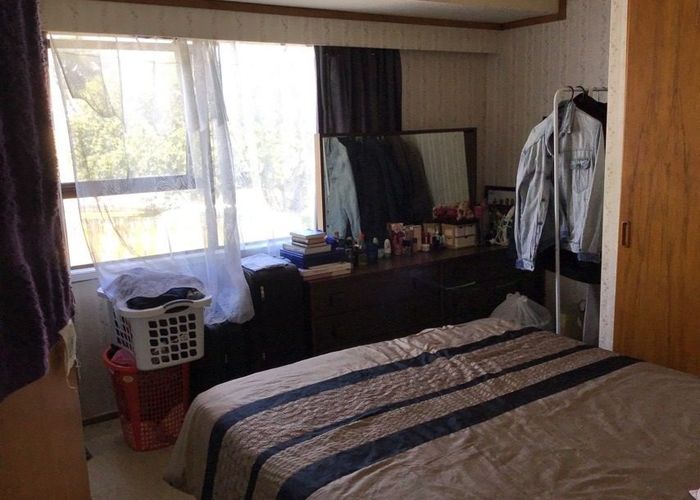  at 1/27 College Road, Northcote, North Shore City, Auckland