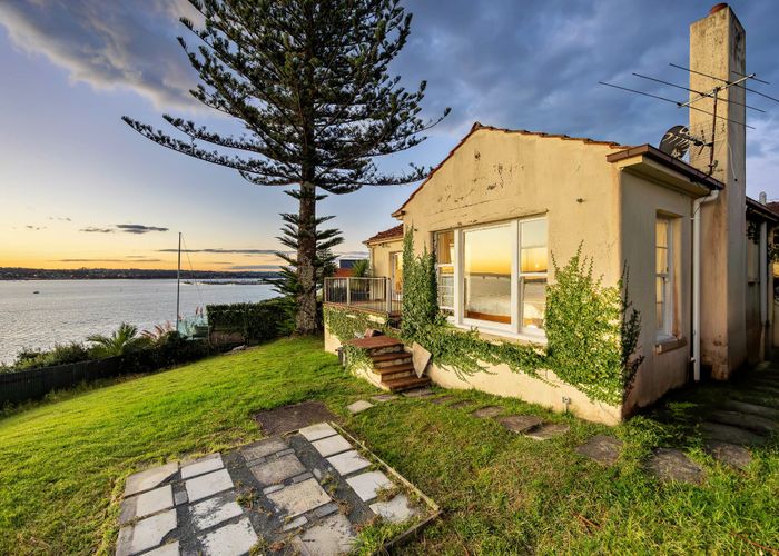  at 89 Stanley Point Road, Stanley Bay, North Shore City, Auckland