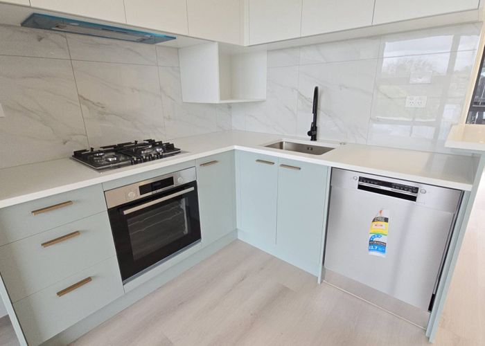  at 3/236 Albany Highway, Schnapper Rock, Auckland