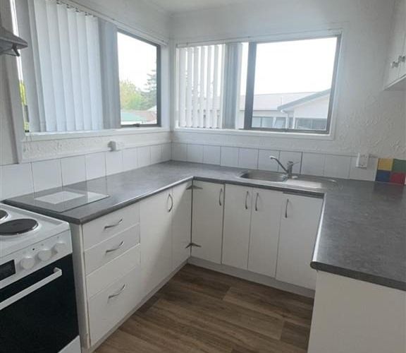  at 10 Elvira Place, Ranui, Waitakere City, Auckland