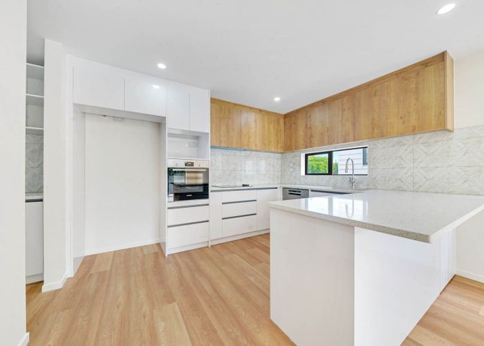  at Lot 2/21A Overton Road, Papatoetoe, Manukau City, Auckland