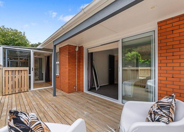  at 4/21 Woodside Road, Mount Eden, Auckland