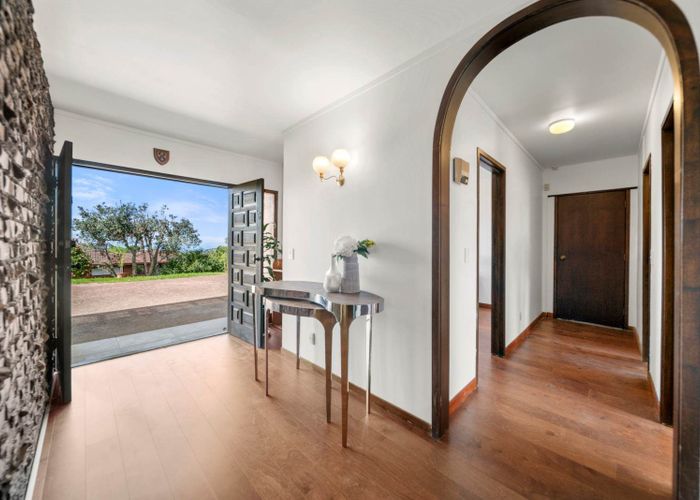  at 54 Sartors Avenue, Browns Bay, North Shore City, Auckland