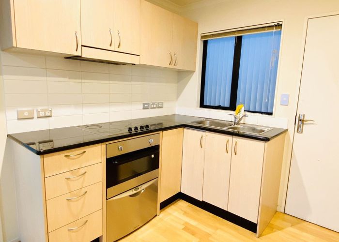  at 604A/176 Broadway, Newmarket, Auckland City, Auckland