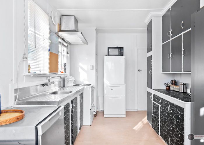  at 109 Waddington Drive, Naenae, Lower Hutt