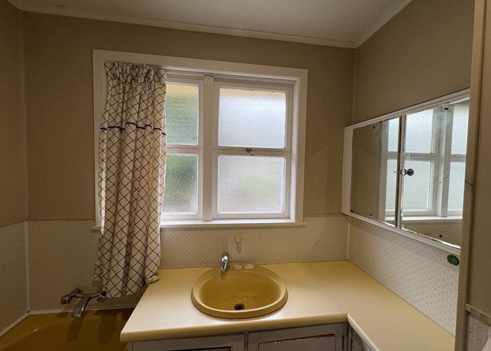  at 26 Harrington Road, Henderson, Waitakere City, Auckland