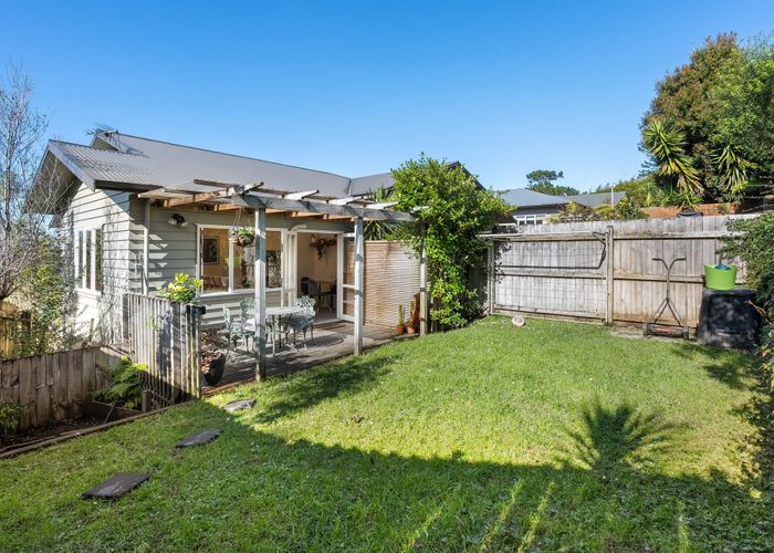  at 5/61 The Avenue, Albany, North Shore City, Auckland