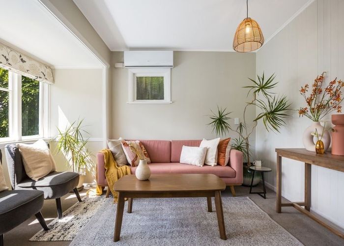  at 58 Gordon Road, Plimmerton, Porirua