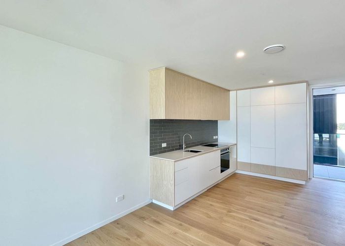  at 308/32 Anzac Road, Browns Bay, North Shore City, Auckland