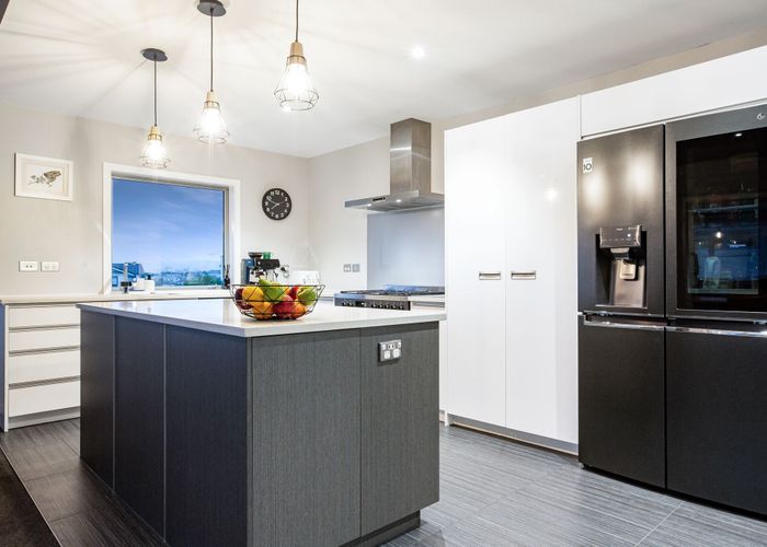 at 7 Aoraki Rise, Aotea, Porirua, Wellington