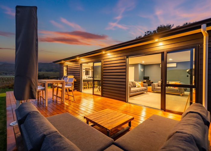 For sale 7 Margaret Mahy Drive, Whitemans Valley, Upper Hutt