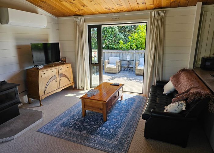  at 140 Manly Street, Paraparaumu Beach, Kapiti Coast, Wellington