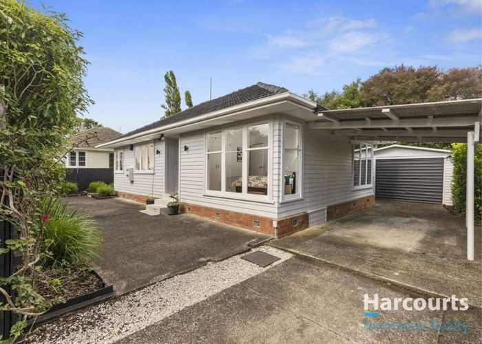  at 2/92 Kervil Avenue, Te Atatu Peninsula, Waitakere City, Auckland