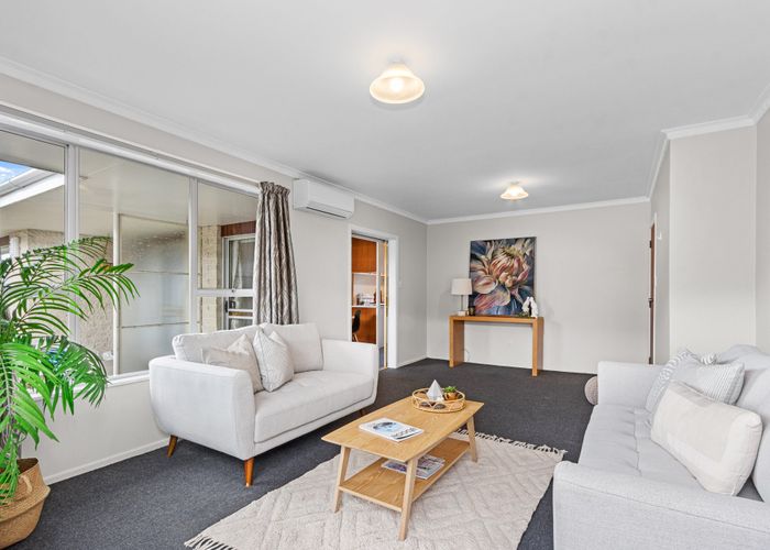  at 2/191 Waimairi Road, Ilam, Christchurch