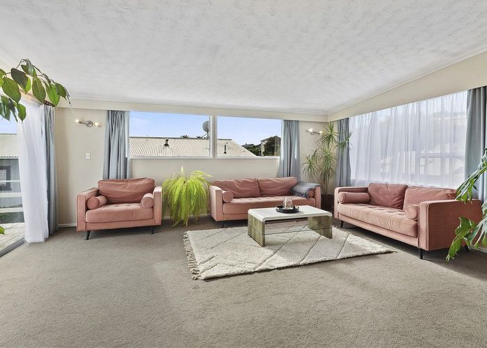  at 15 Brora Crescent, Papakowhai, Porirua, Wellington