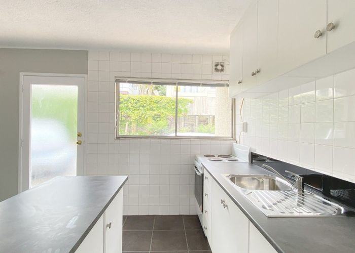  at 6/654 Mount Eden Road, Mount Eden, Auckland City, Auckland