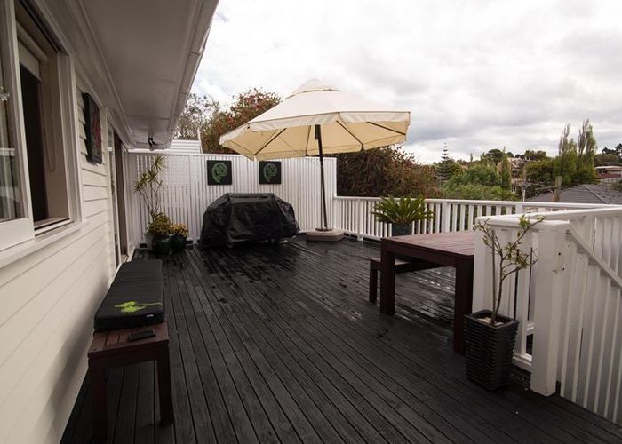  at 4 Tomo Street, New Lynn, Waitakere City, Auckland