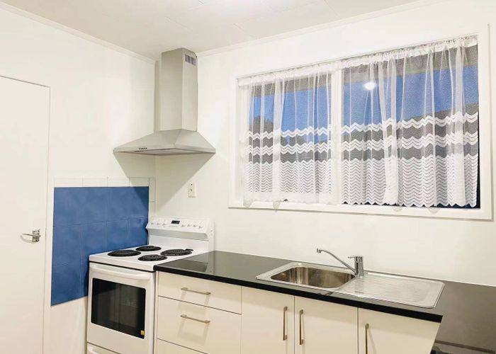  at 12 Ben Lora Place, Mangere East, Manukau City, Auckland