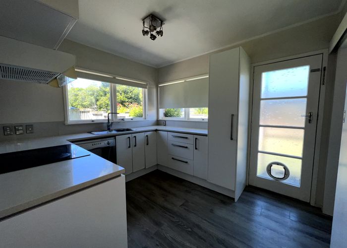  at 1/9 Sudan Avenue, Milford, North Shore City, Auckland