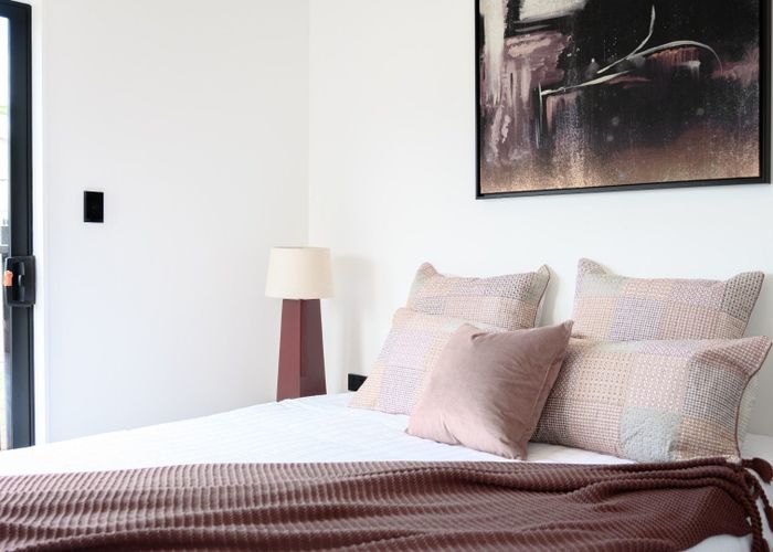  at 4/25 Griffen Park Road, Mount Roskill, Auckland City, Auckland
