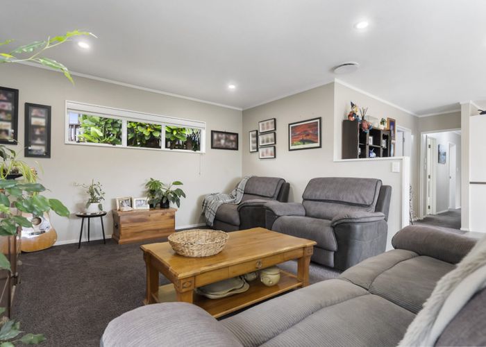  at 148 Carnoustie Drive, Wattle Downs, Auckland