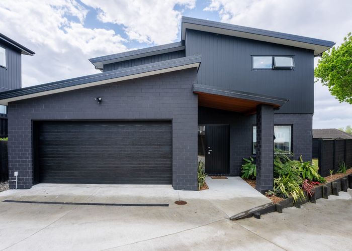  at 43B Golf Road, New Lynn, Auckland