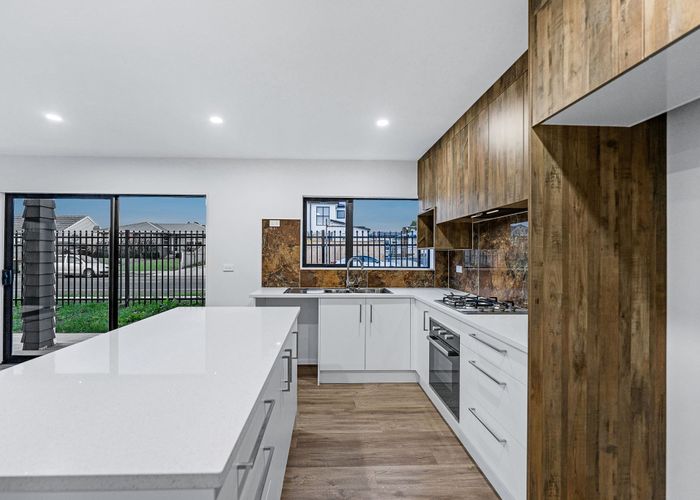  at Lots 1-5/8 Swaffield Road, Papatoetoe, Manukau City, Auckland