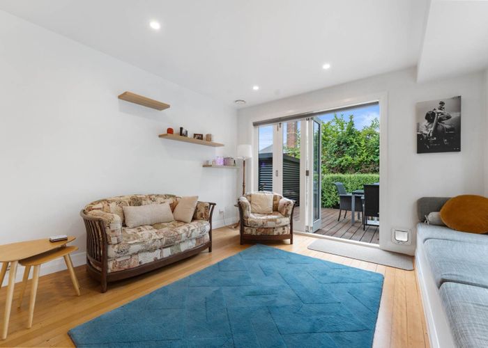  at 17 Onslow Road, Mount Eden, Auckland City, Auckland