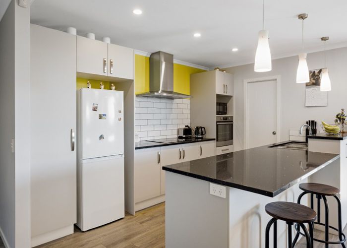  at 19 Ballintoy Park Drive, Welcome Bay, Tauranga, Bay Of Plenty