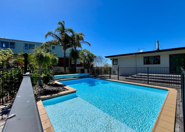  at 69 Aberdeen Road, Castor Bay, North Shore City, Auckland