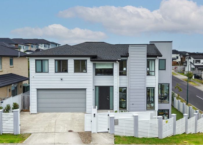  at 2 Veneta Close, Flat Bush, Manukau City, Auckland