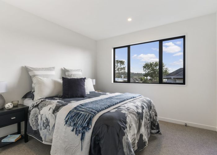  at 329 F Rangatira Road, Beach Haven, North Shore City, Auckland