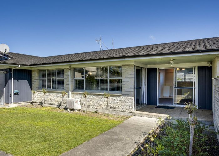  at 2/632 Nelson Street North, Mayfair, Hastings