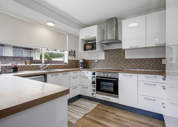  at 8B Alexander Place, Otaki, Kapiti Coast, Wellington