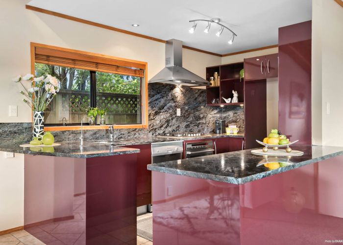  at 1/113 Arran Road, Browns Bay, Auckland