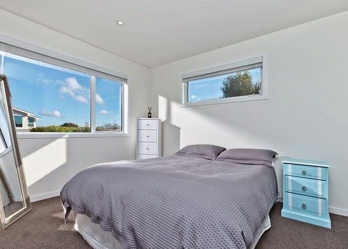  at 23 Catalina Crescent, Forrest Hill, North Shore City, Auckland